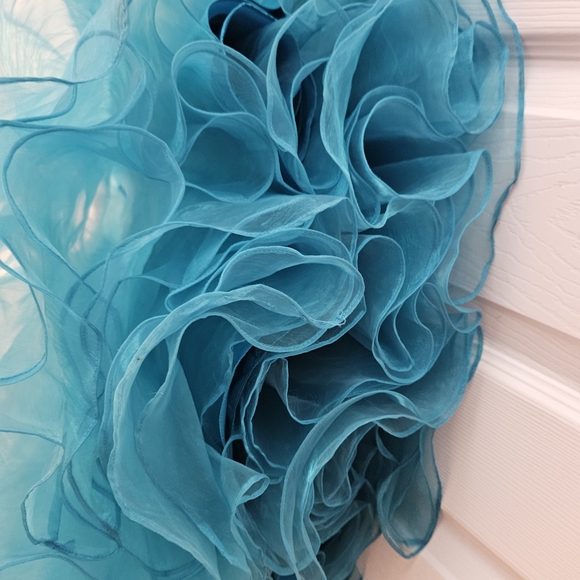 Sherri Hill Turquoise Beaded Two-Piece Dress Size 2 - Picture 8 of 8